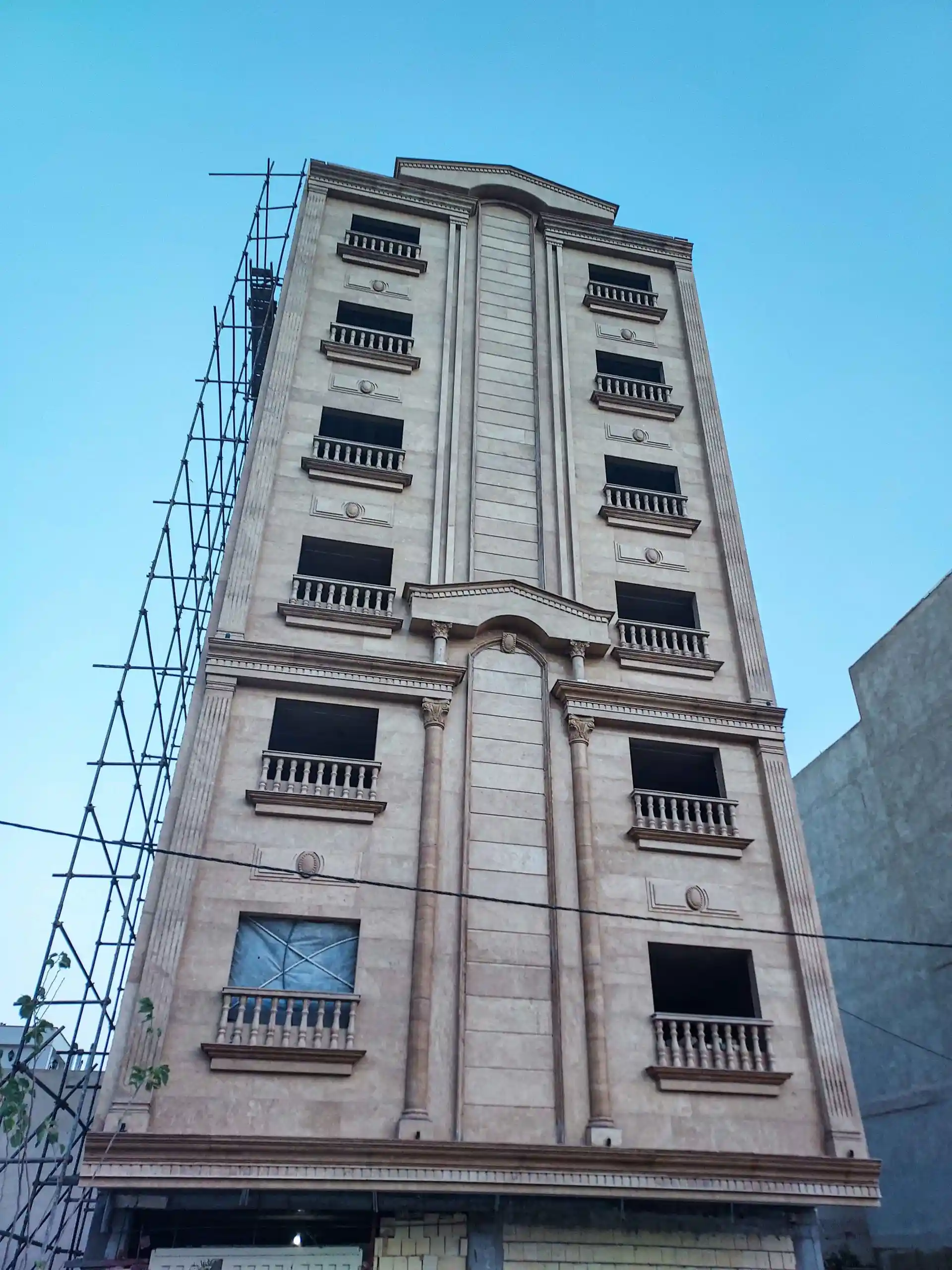 مشتریان صنایع سنگ آوش تولید کننده تخصصی تراورتن تکاب و ابرکوه