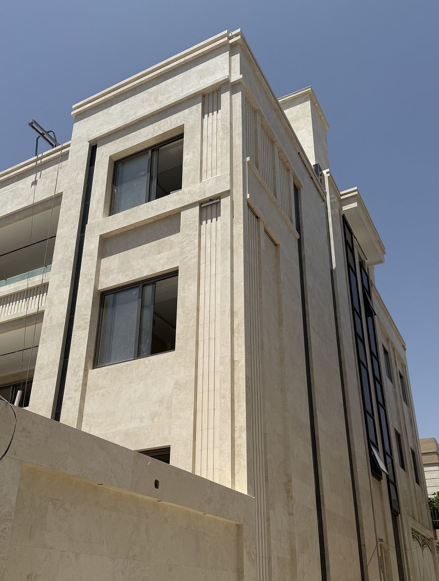 مزایای استفاده از سنگ تراورتن سفید - سنگ تراورتن سفید - خرید سنگ تراورتن سفید - خرید تراورتن سفید - قیمت تراورتن سفید - سنگ تراورتن سفید چیست؟ مقایسه، مزایا، قیمت و بهترین برندها در ایران - صنایع سنگ آوش